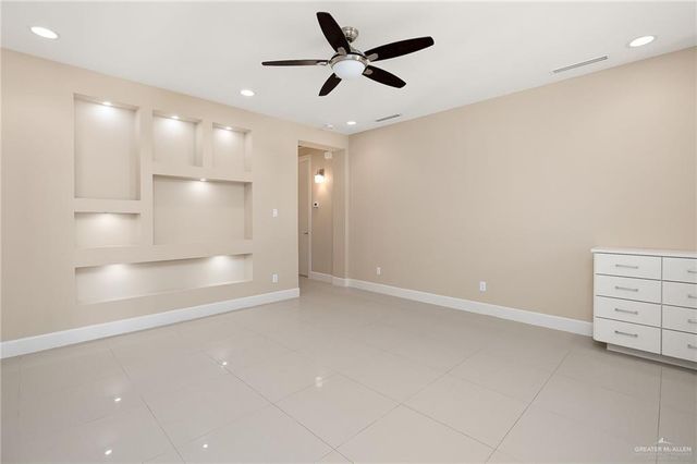 1445 Ozark Avenue, Mcallen, TX 78504