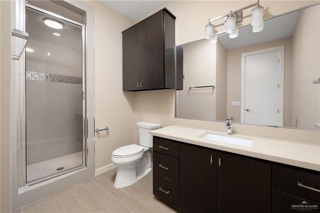 1445 Ozark Avenue, Mcallen, TX 78504