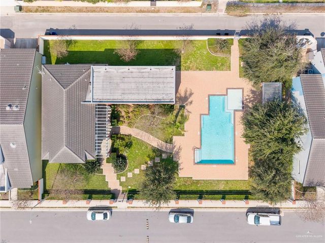 1445 Ozark Avenue, Mcallen, TX 78504