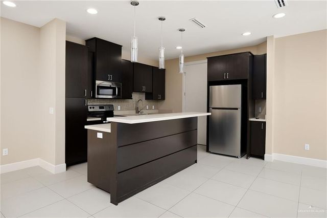 1445 Ozark Avenue, Mcallen, TX 78504