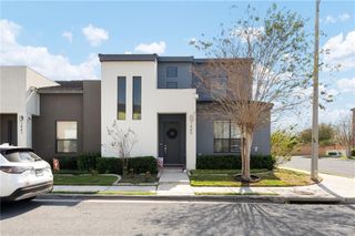 1445 Ozark Avenue, Mcallen, TX 78504
