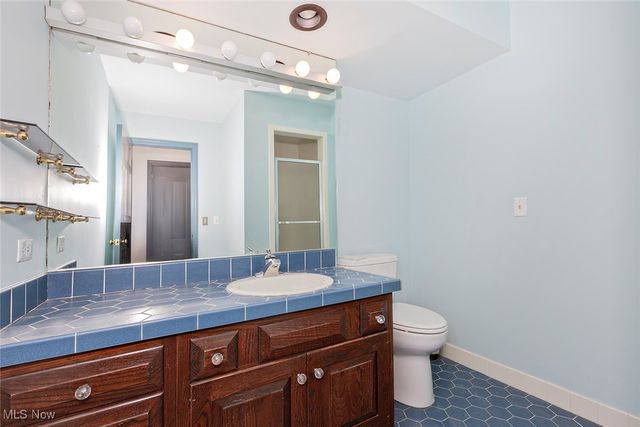 5200 Three Village Drive LLB, Lyndhurst, OH 44124