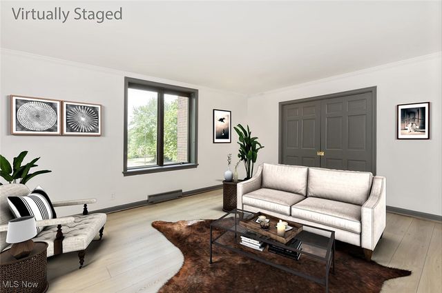 5200 Three Village Drive LLB, Lyndhurst, OH 44124