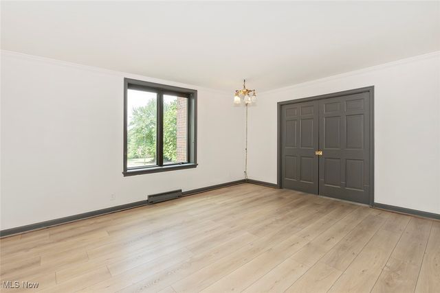 5200 Three Village Drive LLB, Lyndhurst, OH 44124