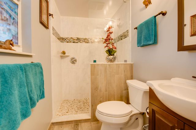 421 Ixora Drive, Big Pine Key, FL 33043