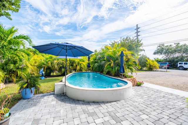 421 Ixora Drive, Big Pine Key, FL 33043