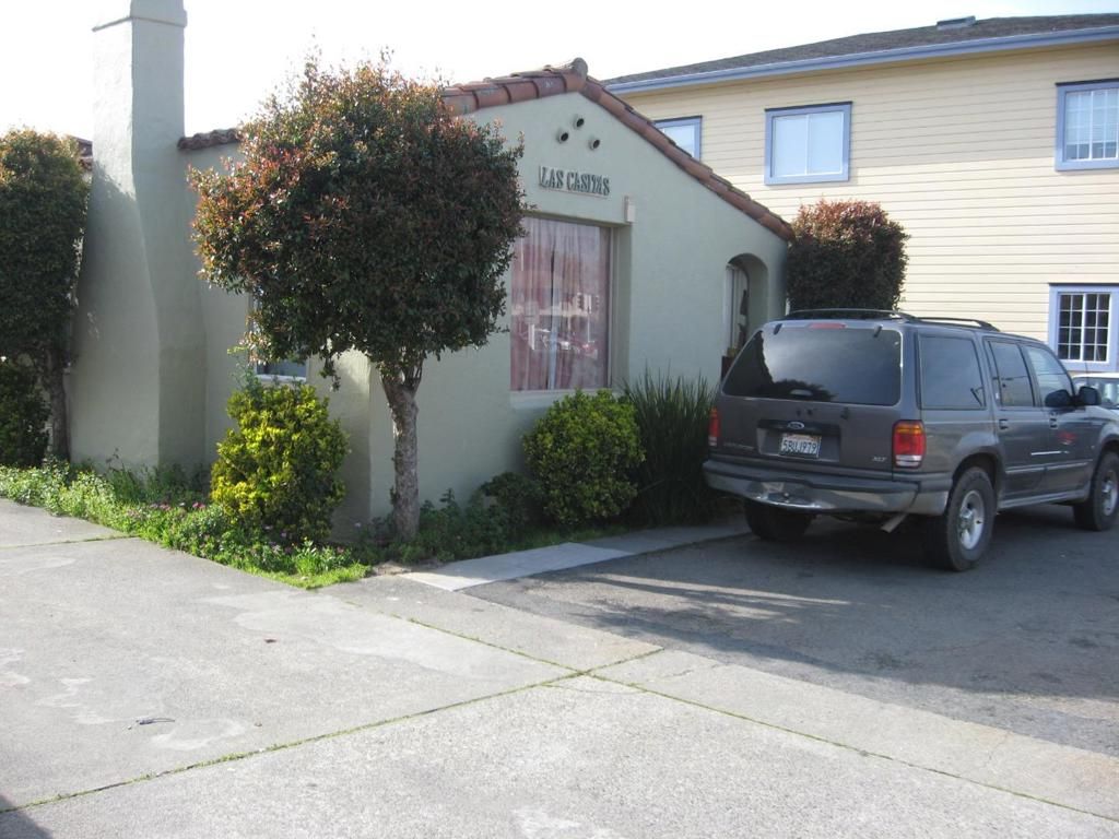 Image 3 of property listing at 220 Main Street, Half Moon Bay, CA 94019
