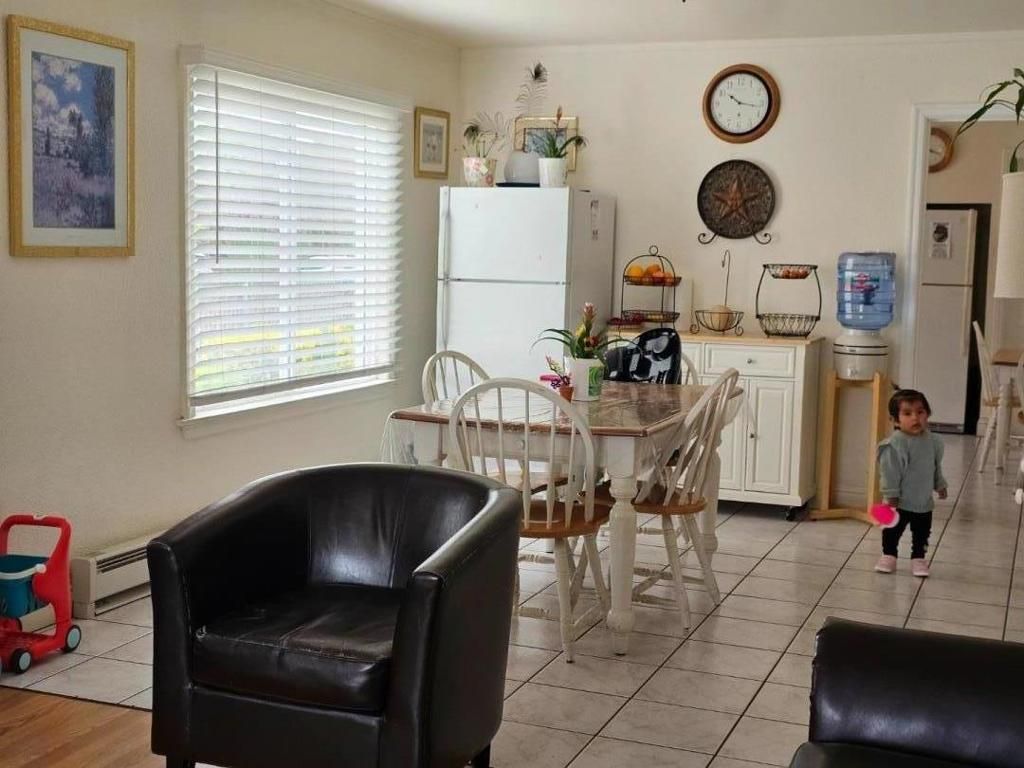 Image 8 of property listing at 220 Main Street, Half Moon Bay, CA 94019