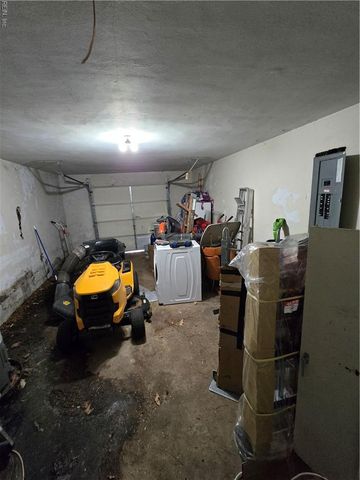 3812 Magnolia DR, Portsmouth, VA 23703