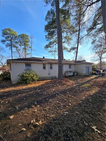 3812 Magnolia DR, Portsmouth, VA 23703