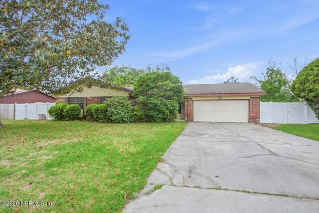 572 JOHN HANCOCK Street, Orange Park, FL 32073