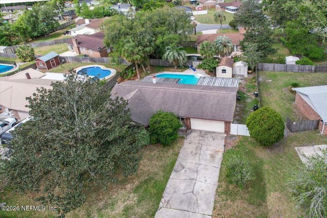 572 JOHN HANCOCK Street, Orange Park, FL 32073