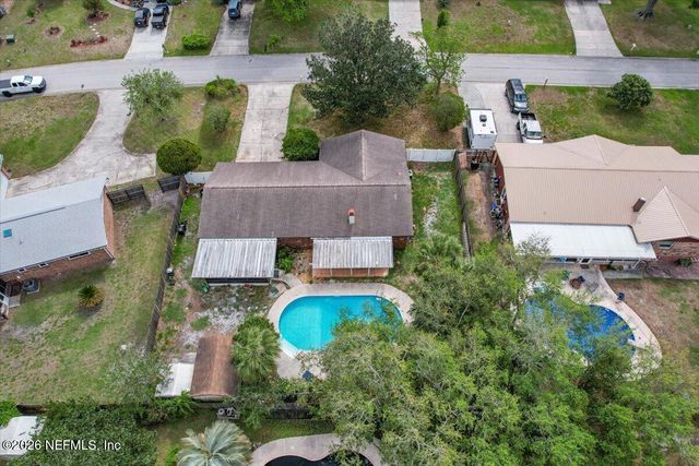 572 JOHN HANCOCK Street, Orange Park, FL 32073