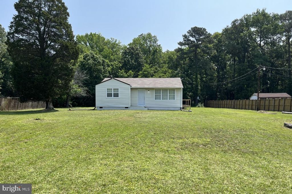 15644 ROCK POINT RD, Newburg, MD 20664
