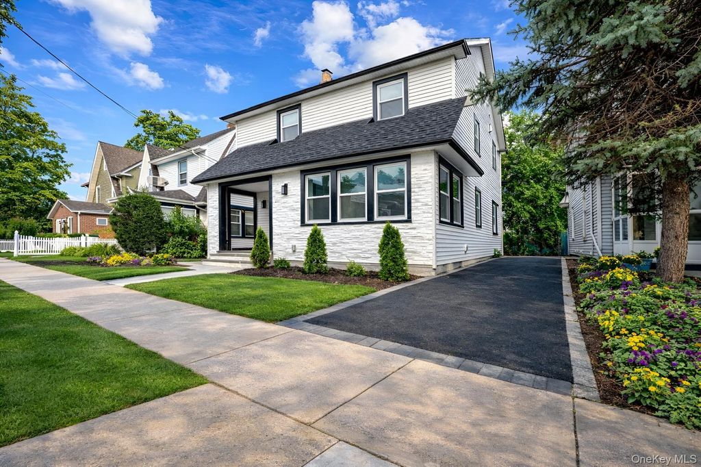 244 Brown Avenue, Hempstead, NY 11550