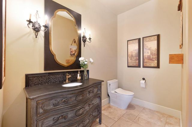 3611 Clover Valley Rd, Rocklin, CA 95677