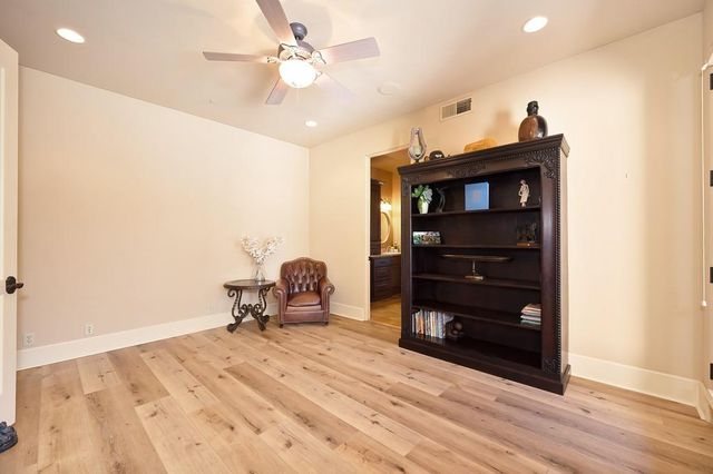 3611 Clover Valley Rd, Rocklin, CA 95677