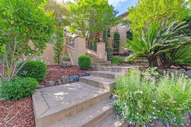 3611 Clover Valley Rd, Rocklin, CA 95677