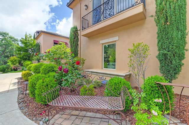 3611 Clover Valley Rd, Rocklin, CA 95677