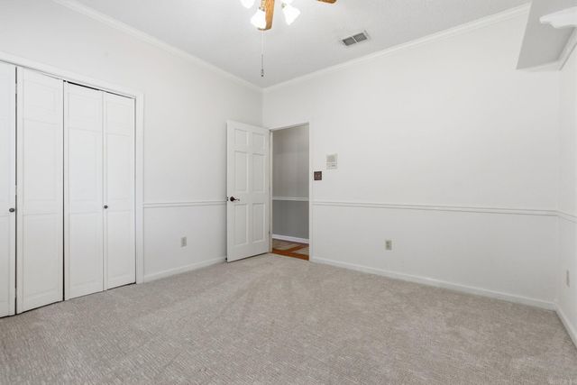 208 Summerfield Dr., Bryant, AR 72022