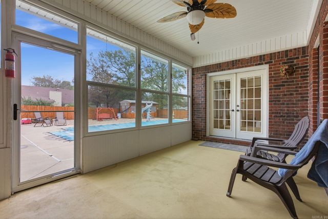 208 Summerfield Dr., Bryant, AR 72022