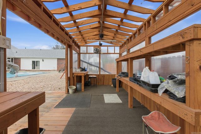 208 Summerfield Dr., Bryant, AR 72022