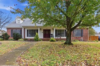 208 Summerfield Dr., Bryant, AR 72022