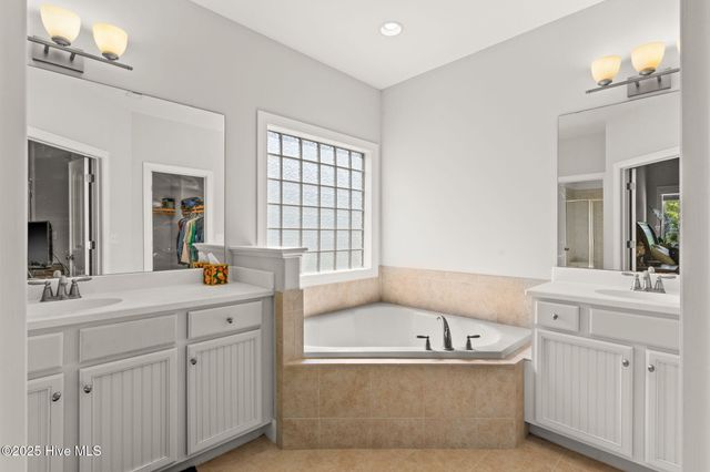 4255 Ashfield Place, Southport, NC 28461