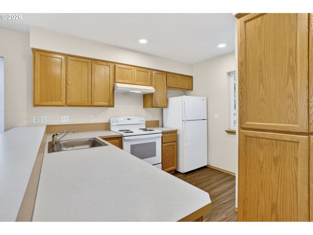 4854 Sw 150TH Pl, Beaverton, OR 97007
