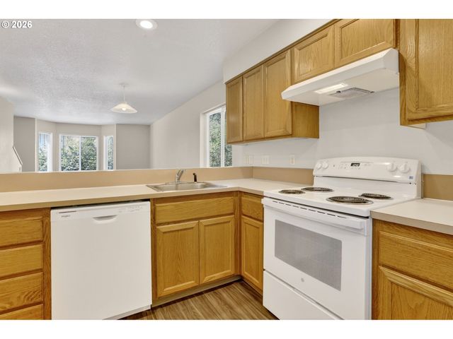 4854 Sw 150TH Pl, Beaverton, OR 97007