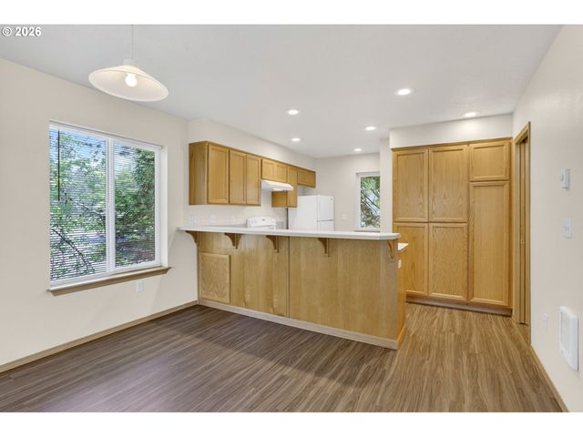 4854 Sw 150TH Pl, Beaverton, OR 97007