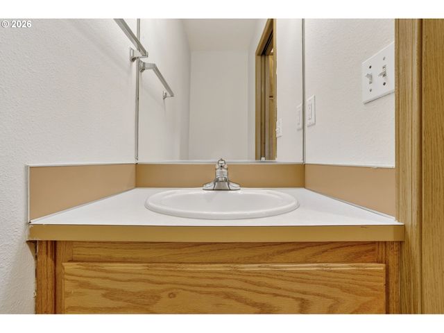 4854 Sw 150TH Pl, Beaverton, OR 97007