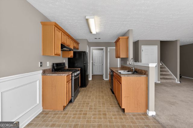 502 Shadow Valley Court, Lithonia, GA 30058