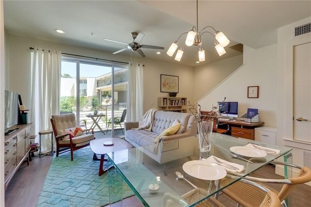 604 North Bluff DR 214, Austin, TX 78745