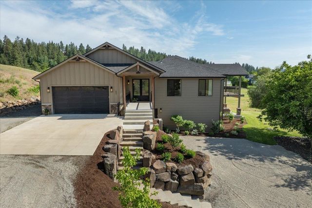 821 S Steen Rd, Spokane Valley, WA 99037