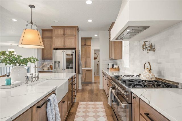821 S Steen Rd, Spokane Valley, WA 99037