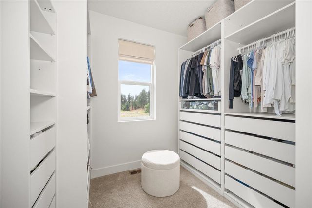 821 S Steen Rd, Spokane Valley, WA 99037