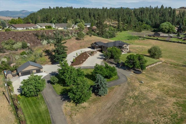 821 S Steen Rd, Spokane Valley, WA 99037