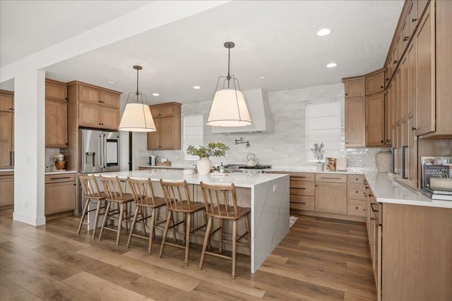 821 S Steen Rd, Spokane Valley, WA 99037