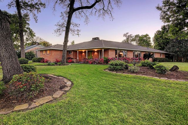 8002 Glen Valley Drive, Houston, TX 77061