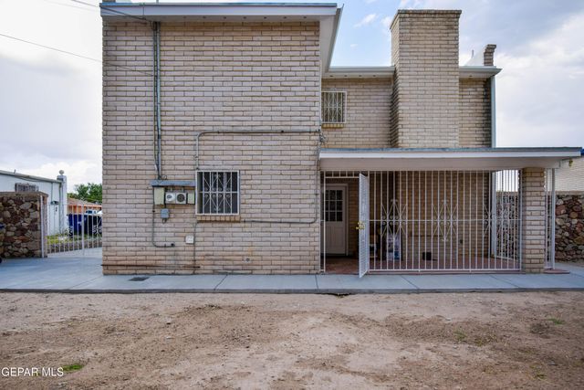 121 FOUNTAIN Road, El Paso, TX 79912
