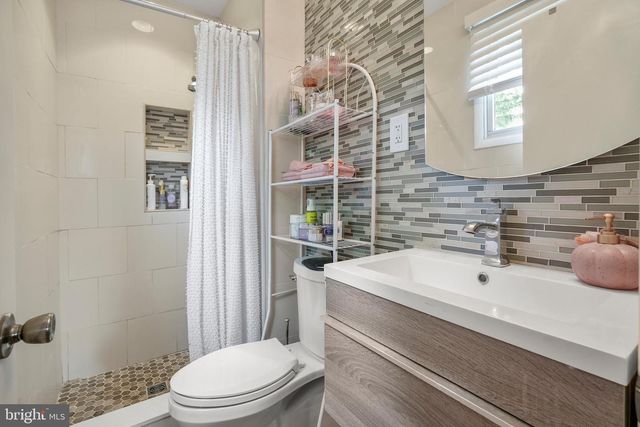 56 FALCON DR, Chalfont, PA 18914