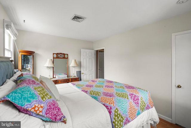56 FALCON DR, Chalfont, PA 18914