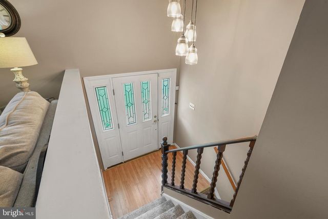 56 FALCON DR, Chalfont, PA 18914