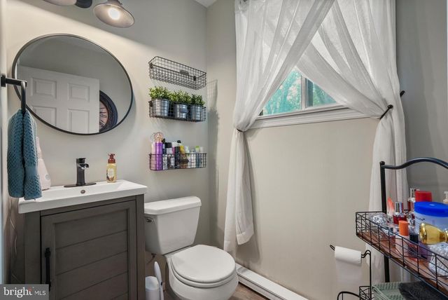 56 FALCON DR, Chalfont, PA 18914