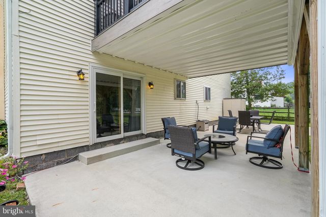 56 FALCON DR, Chalfont, PA 18914