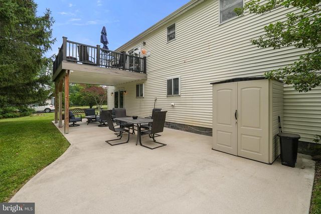 56 FALCON DR, Chalfont, PA 18914