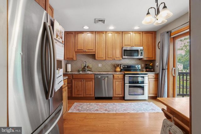 56 FALCON DR, Chalfont, PA 18914