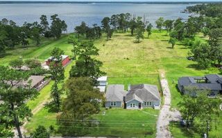 14422 Lakeside Terrace Drive, Houston, TX 77044