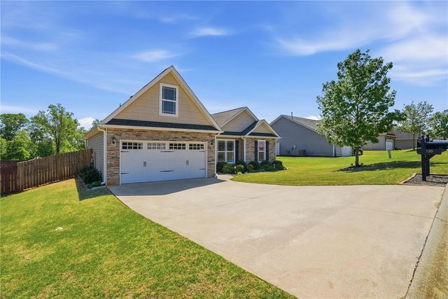 126 Alberta Circle, Piedmont, SC 29673